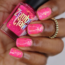 Load image into Gallery viewer, Zombie Claw - Tickled Pink Living
