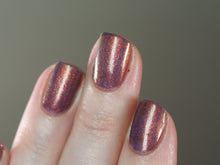 Load image into Gallery viewer, Lilypad Lacquer - Return of the King
