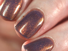 Load image into Gallery viewer, Lilypad Lacquer - Return of the King
