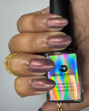 Load image into Gallery viewer, Lilypad Lacquer - Return of the King
