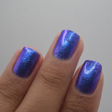 Load image into Gallery viewer, Lilypad Lacquer - Cinderella
